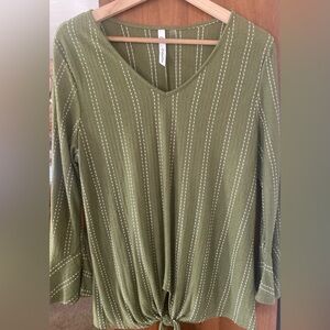 NY Collection Women's Green Bell Sleeve Top Blouse Size Large